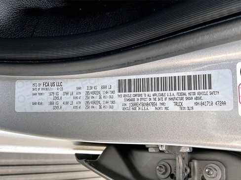 Used 2019 RAM 1500 Limited image 37