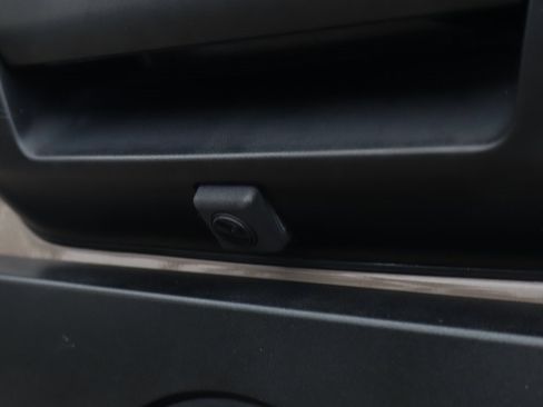 Used 2021 Nissan Titan PRO-4X w/ Pro-4x Convenience Package image 60