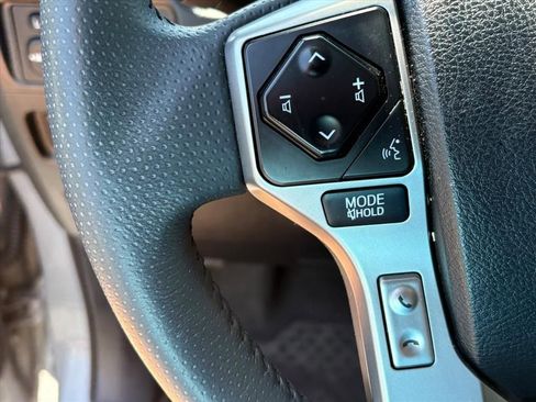 Used 2021 Toyota 4Runner Trail Special Edition AWD/4WD image 11