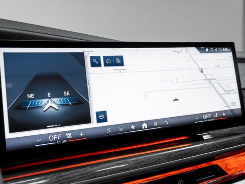 Used 2023 BMW 760i xDrive 760i xDrive image 62