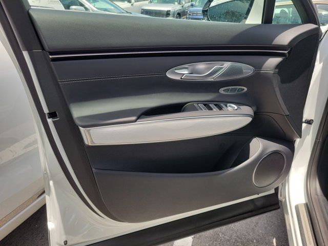 New 2026 Genesis GV70 2.5T Advanced AWD/4WD image 11