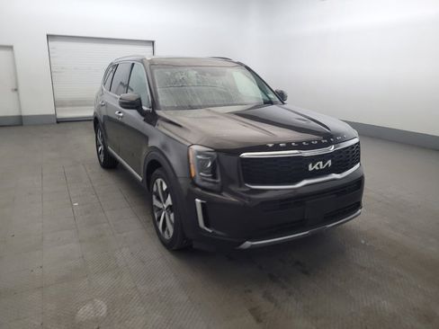 Used 2022 Kia Telluride S AWD/4WD image 13