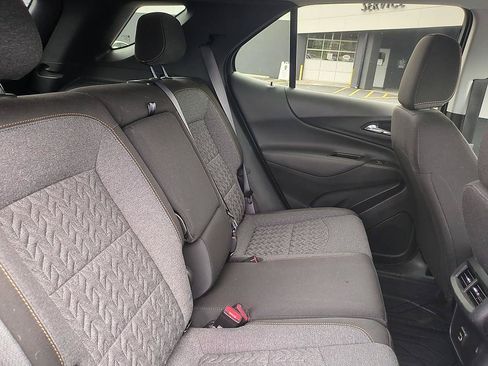 Used 2024 Chevrolet Equinox LT FWD image 29