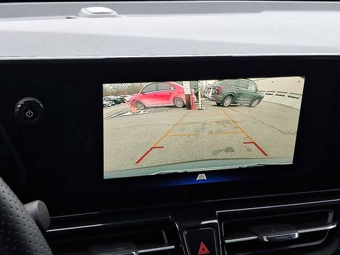 Used 2025 Chevrolet TrailBlazer RS w/ Convenience Package image 18