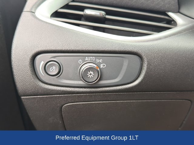 Certified 2024 Chevrolet Malibu LT FWD image 13