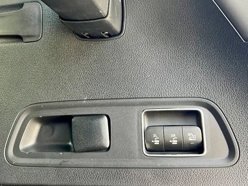 Certified 2026 Mercedes-Benz GLS 450 4MATIC image 63