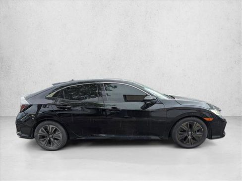 Used 2017 Honda Civic EX image 4