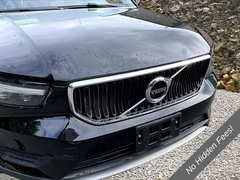 Used 2020 Volvo XC40 T5 Momentum w/ Protection Package Premier AWD/4WD image 25