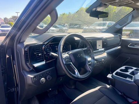Used 2026 Chevrolet Silverado 1500 RST w/ RST Select Package AWD/4WD image 11