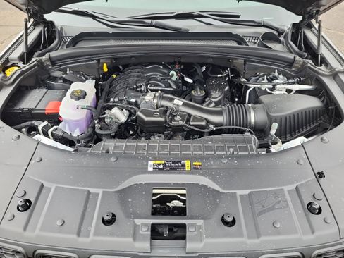 New 2025 Jeep Grand Cherokee Laredo image 28