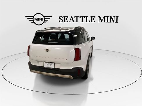 Certified 2025 MINI Cooper Countryman S image 10