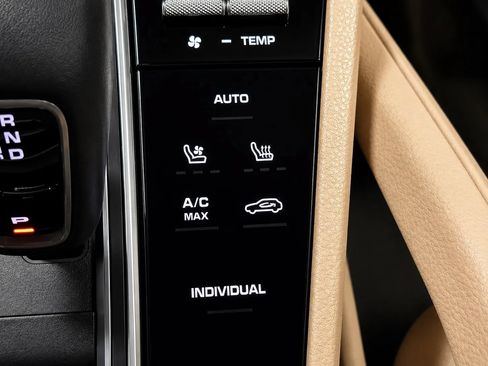 Used 2019 Porsche Cayenne S AWD/4WD image 54