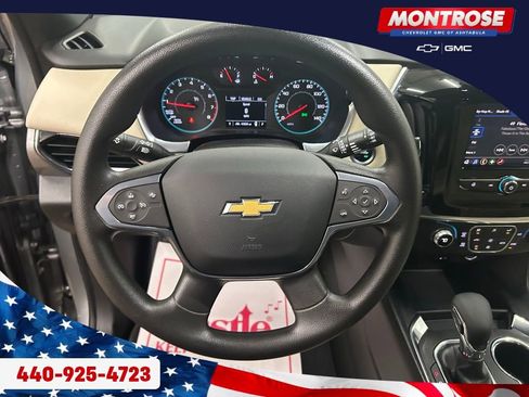 Used 2023 Chevrolet Traverse LS image 14