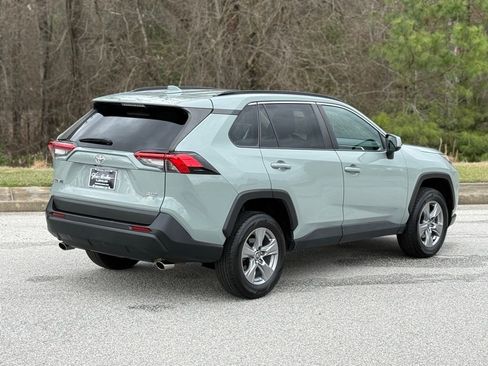 Used 2022 Toyota RAV4 XLE image 12