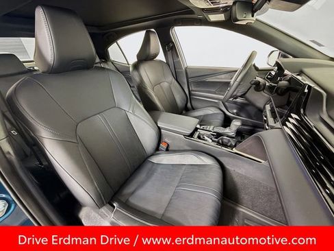 Used 2025 Toyota Camry XSE image 24