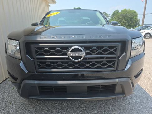 Used 2022 Nissan Frontier S w/ Technology Package AWD/4WD image 12