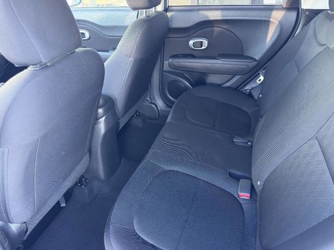Used 2015 Kia Soul image 10