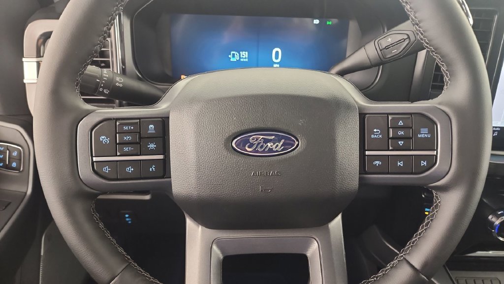 New 2027 Ford F350 Lariat w/ Black Appearance Package AWD/4WD image 13