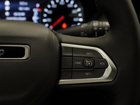 New 2026 Jeep Compass Latitude AWD/4WD image 26