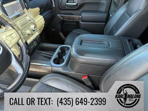 Used 2020 GMC Sierra 3500 Denali w/ Denali Ultimate Package AWD/4WD image 27