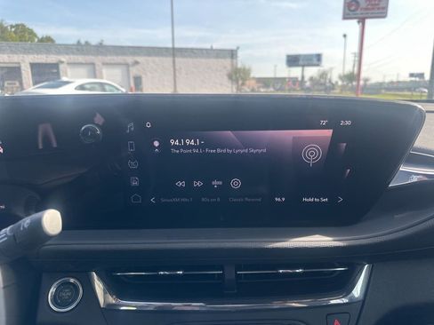 Used 2025 Buick Envista Preferred image 20