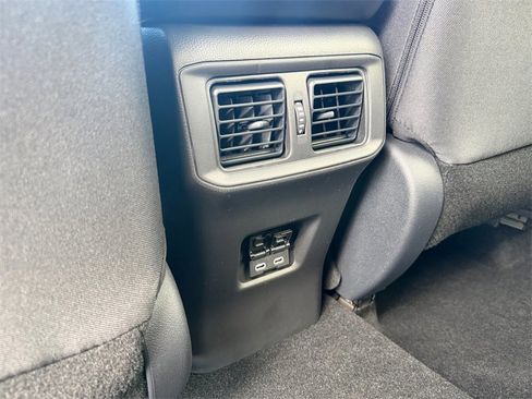 Certified 2025 Toyota RAV4 XLE image 28