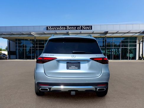 Certified 2025 Mercedes-Benz GLE 350 4MATIC image 4