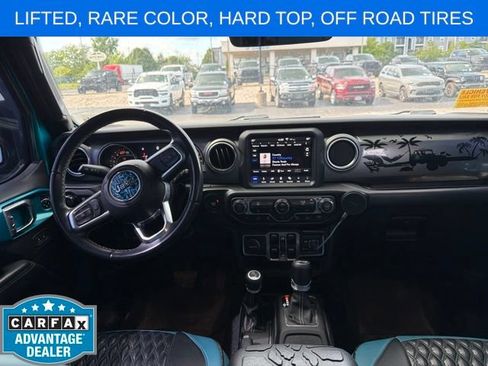 Used 2019 Jeep Wrangler Unlimited Sahara AWD/4WD image 14
