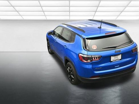 New 2026 Jeep Compass Latitude image 14