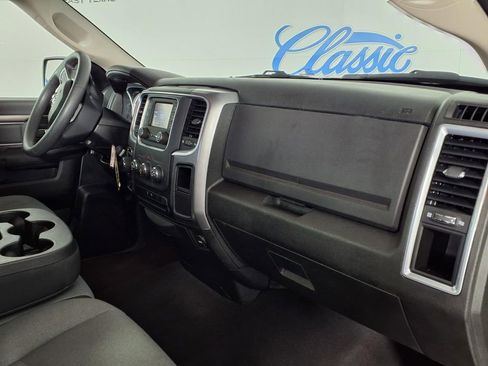 Used 2024 RAM 1500 Classic SLT image 12