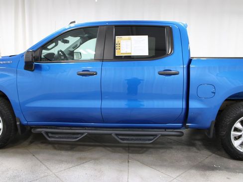 Used 2023 Chevrolet Silverado 1500 Custom image 6