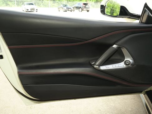 Used 2019 Ferrari 812 Superfast RWD image 20