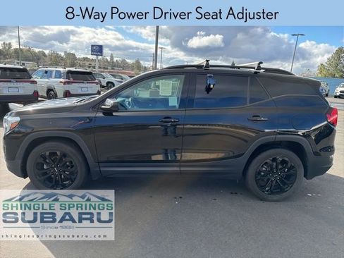 Used 2020 GMC Terrain SLE w/ Driver Convenience Package image 9