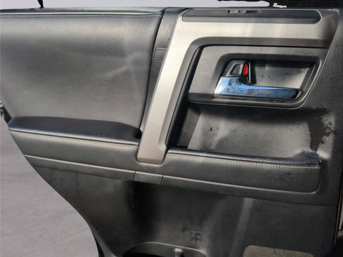 Used 2022 Toyota 4Runner Limited image 13