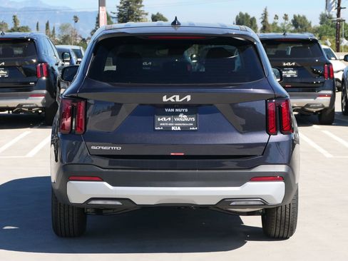 New 2026 Kia Sorento LX image 5