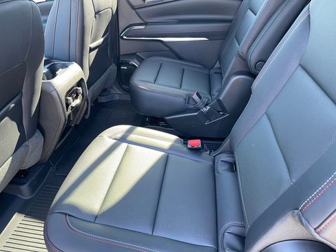 New 2026 Chevrolet Traverse Z71 image 25