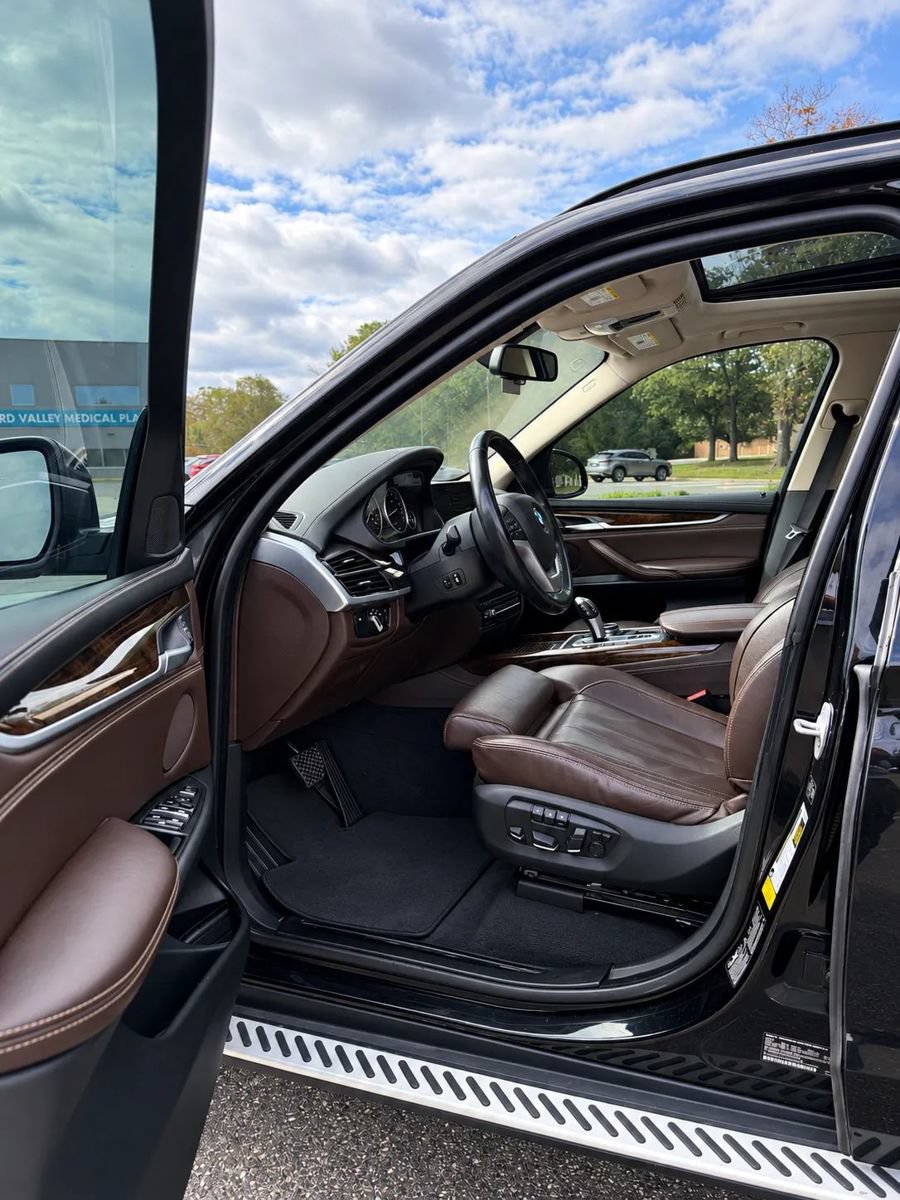 Used 2015 BMW X5 xDrive35i AWD/4WD image 11