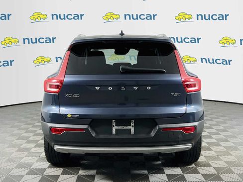 Used 2021 Volvo XC40 T5 Momentum w/ Protection Package Premier AWD/4WD image 6