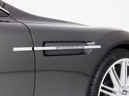 Used 2011 Aston Martin DBS Coupe RWD image 44