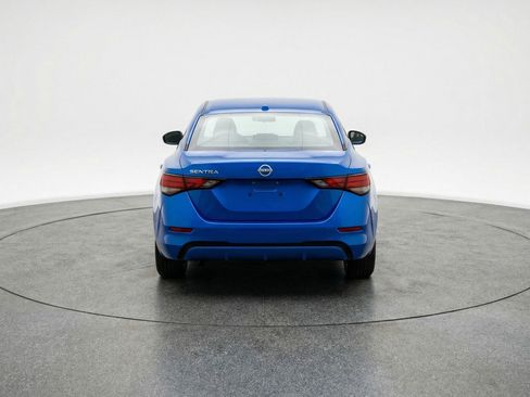 Used 2025 Nissan Sentra SV image 7