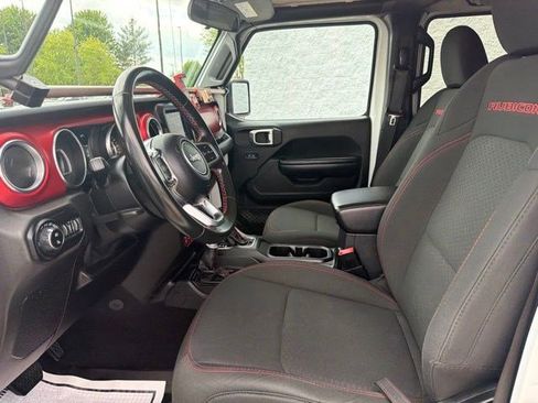 Used 2020 Jeep Gladiator Rubicon w/ Trailer Tow Package AWD/4WD image 12