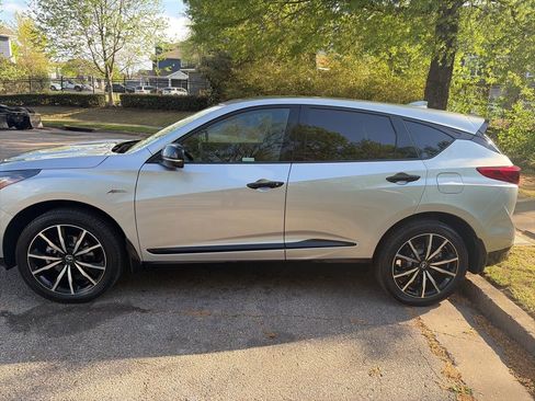 Used 2025 Acura RDX AWD w/ A-Spec & Advance Pkg image 2