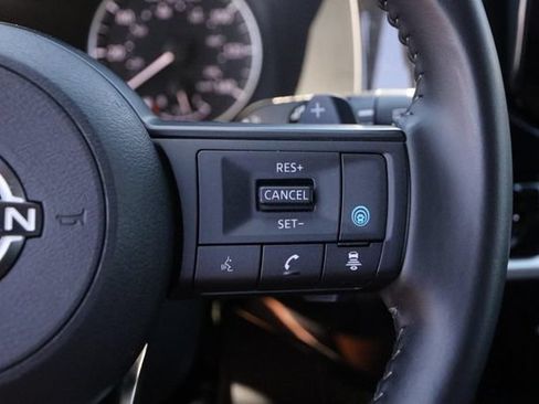 Certified 2025 Nissan Pathfinder SV AWD/4WD image 14