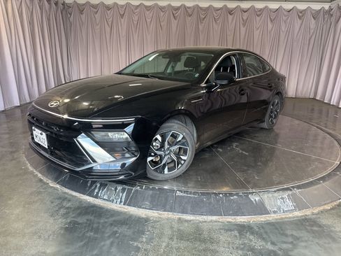 Used 2024 Hyundai Sonata SEL FWD image 1