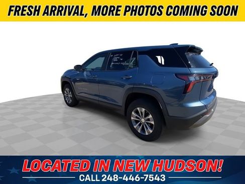 Used 2025 Chevrolet Equinox LT FWD image 8