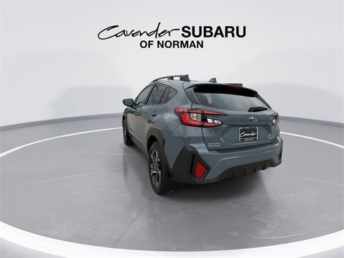 Certified 2025 Subaru Crosstrek 2.0i Premium image 3