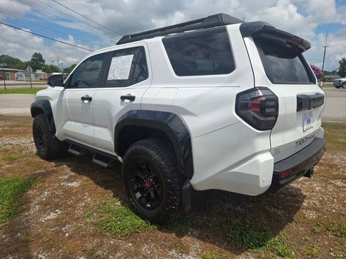 Used 2025 Toyota 4Runner TRD Pro AWD/4WD image 3