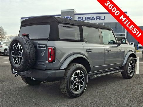 Used 2024 Ford Bronco Outer Banks image 7
