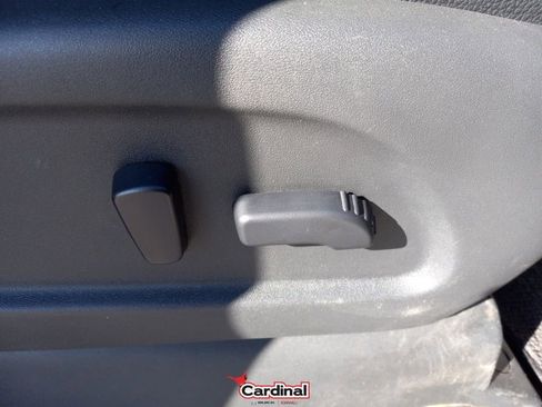 Used 2023 Nissan Titan PRO-4X w/ Pro-4x Convenience Package image 22