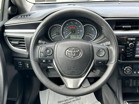 Used 2015 Toyota Corolla LE Premium FWD image 44